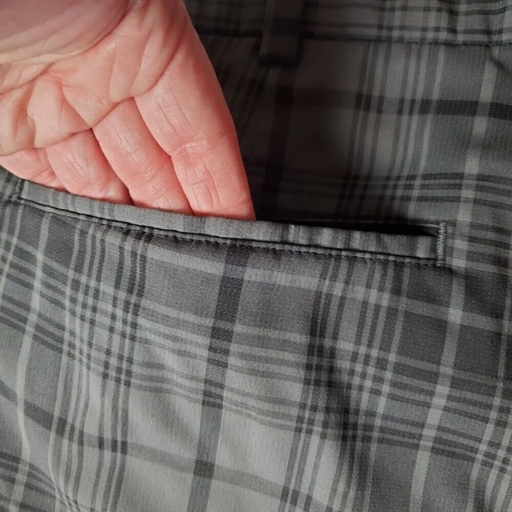 Nike Golf Shorts Mens 36 Black Gray Plaid Performance Dri Fit Stretch Athleisure
